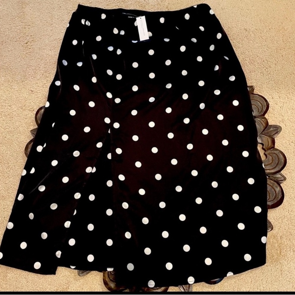 BLACK AND WHITE POLKA-DOT LIMITED EDITION SKIRT!